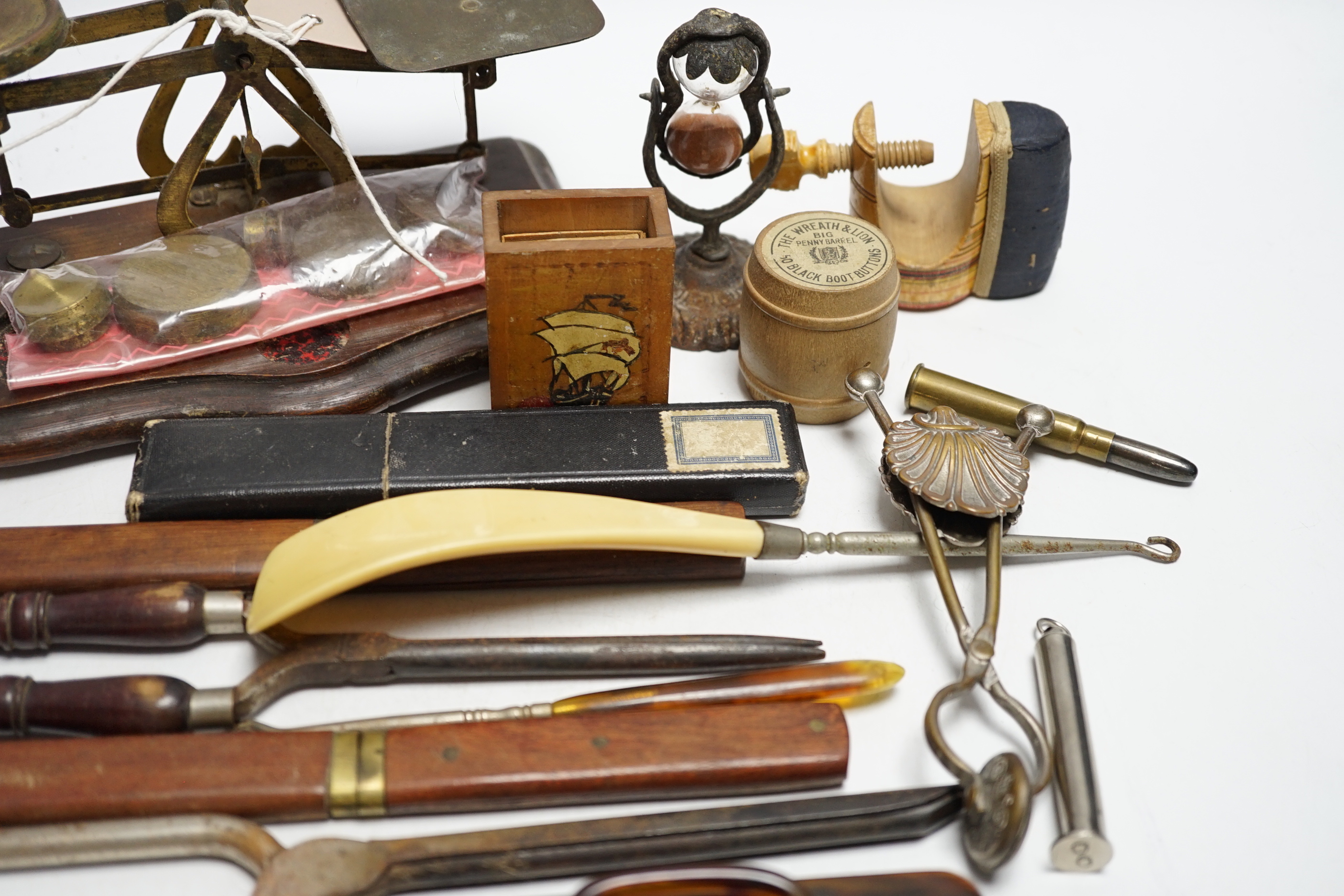 A set of letter scales and weights and mixed collectibles